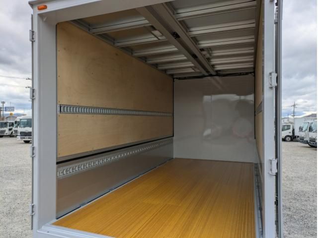 HINO DUTRO 2025 Image 31