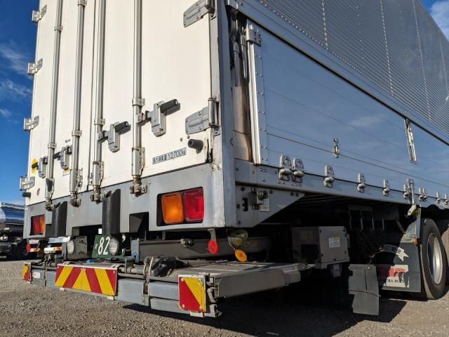 MITSUBISHI FUSOU SUPER GREAT 2016 Image 31