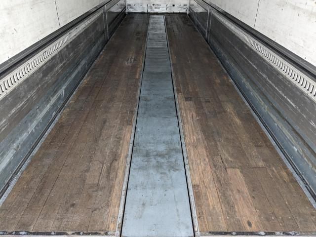 MITSUBISHI FUSOU SUPER GREAT 2016 Image 31