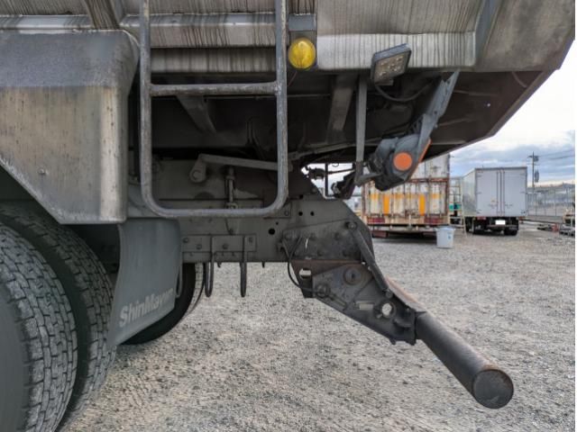 MITSUBISHI FUSOU SUPER GREAT 2015 Image 31