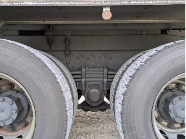 MITSUBISHI FUSOU SUPER GREAT 2015 Image 31