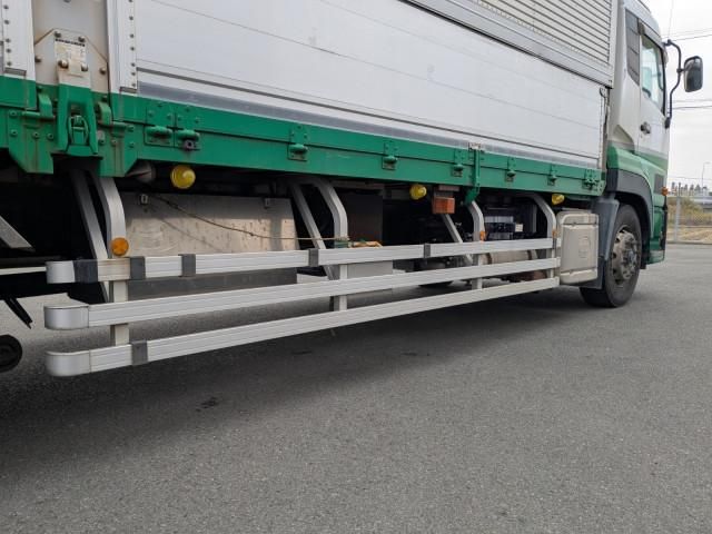 NISSAN DIESEL QUON 2014 Image 31