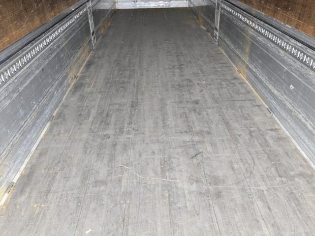 NISSAN DIESEL QUON 2014 Image 31