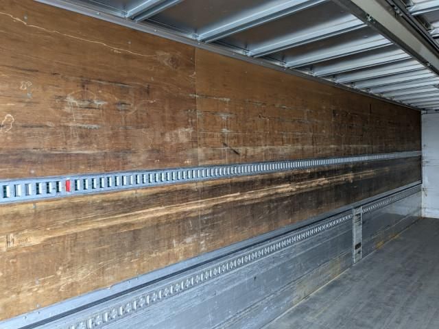 NISSAN DIESEL QUON 2014 Image 31