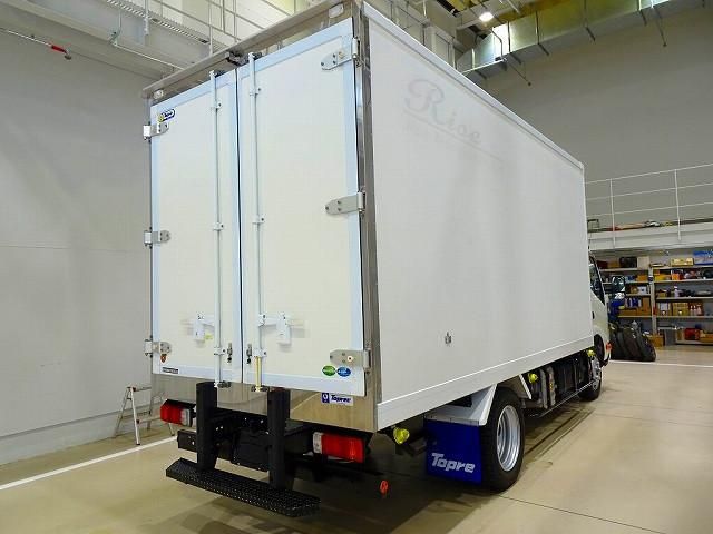 HINO DUTRO 2020 Image 31