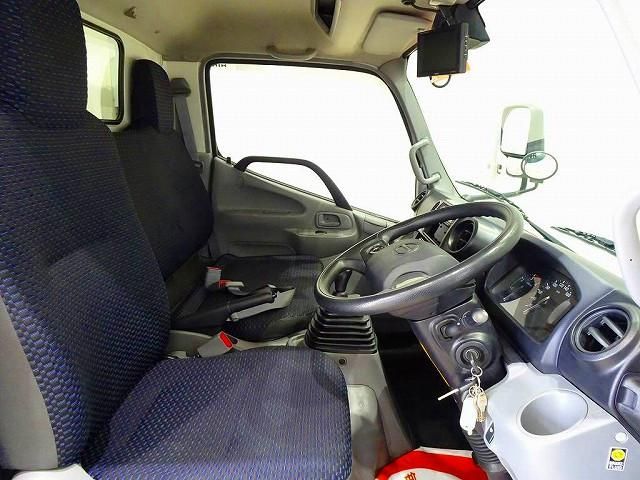 HINO DUTRO 2020 Image 31