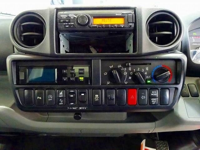 HINO DUTRO 2020 Image 31