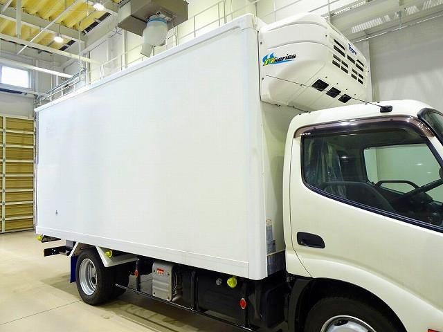 HINO DUTRO 2020 Image 31