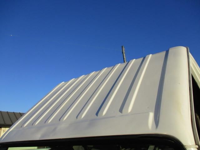 ISUZU ELF 2011 Image 31