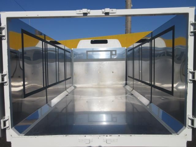 HINO DUTRO 2019 Image 31