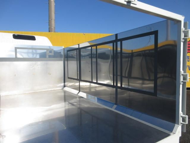 HINO DUTRO 2019 Image 31