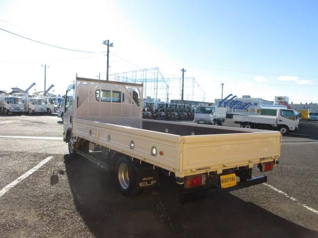 ISUZU ELF 2007 Image 31