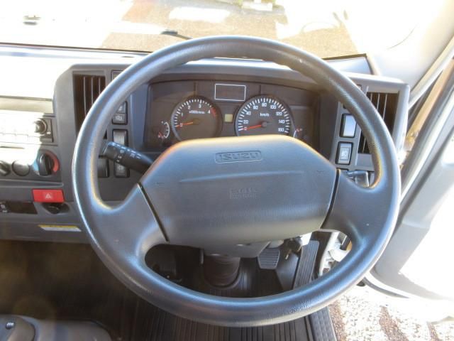 ISUZU ELF 2007 Image 31