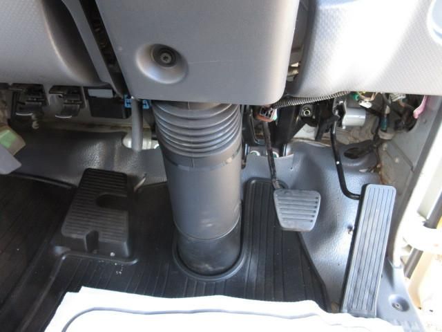 ISUZU ELF 2007 Image 31