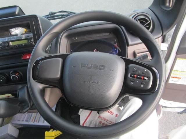 MITSUBISHI CANTER 2024 Image 31