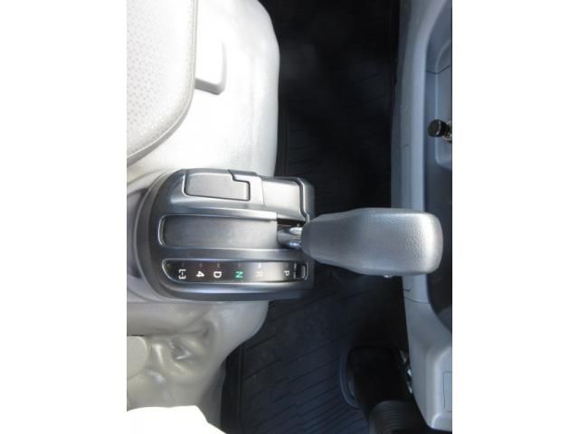 HINO DUTRO 2017 Image 31