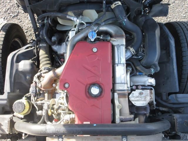 HINO DUTRO 2017 Image 31