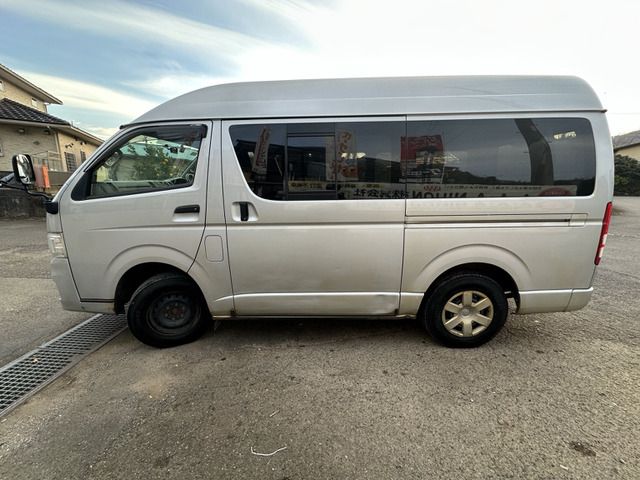 TOYOTA HIACE VAN 4WD 2011 Image 31