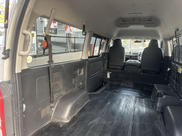 TOYOTA HIACE VAN 4WD 2011 Image 31