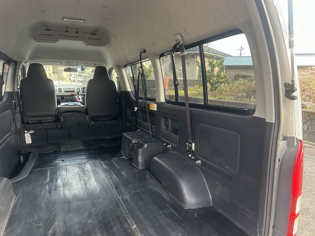 TOYOTA HIACE VAN 4WD 2011 Image 31