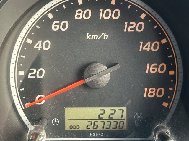 TOYOTA HIACE VAN 4WD 2011 Image 31