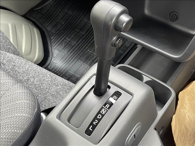 SUZUKI CARRY TRUCK 4WD 2023 Image 31