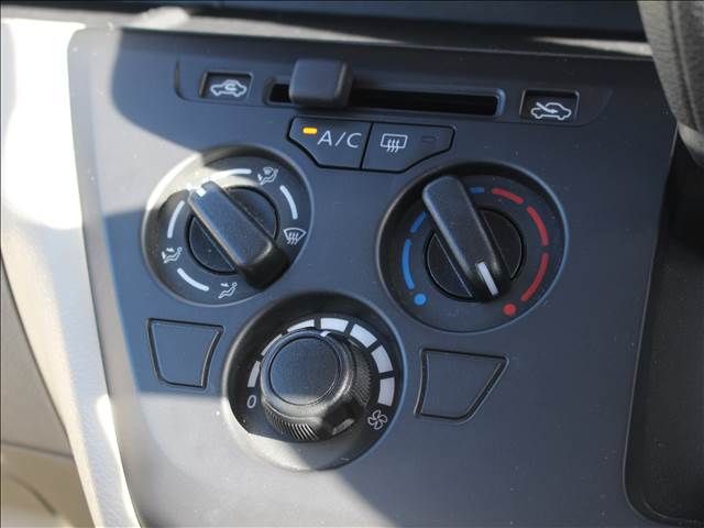 NISSAN ROOX 2022 Image 31