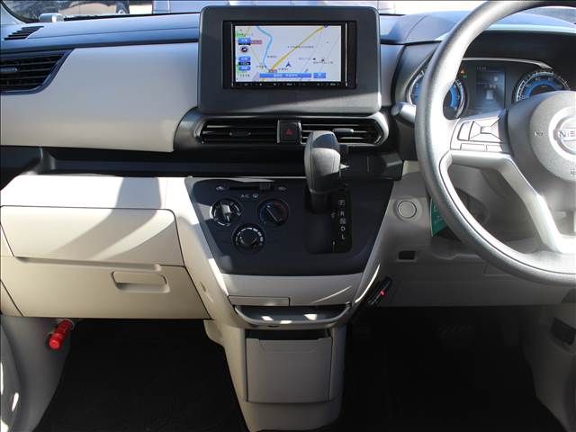 NISSAN ROOX 2022 Image 31