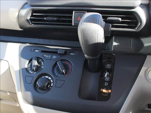 NISSAN ROOX 2022 Image 31