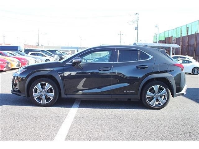 TOYOTA LEXUS UX300E 2022 Image 31