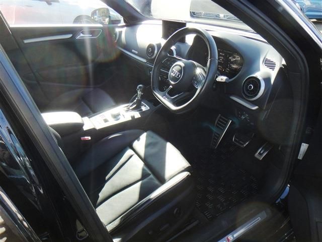 AUDI S3 SPORTBACK 2017 Image 31