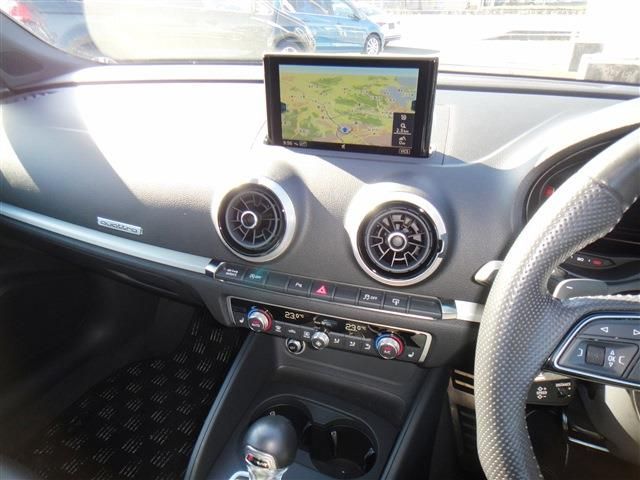 AUDI S3 SPORTBACK 2017 Image 31