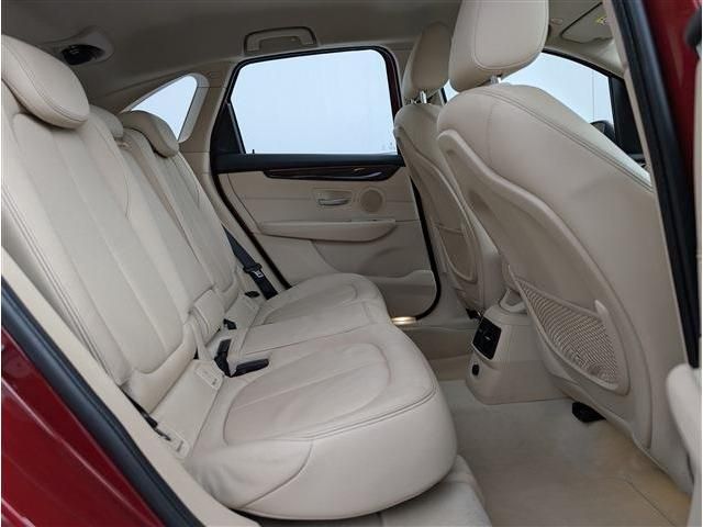 BMW 2SERIES ACTIVE T 2016 Image 31