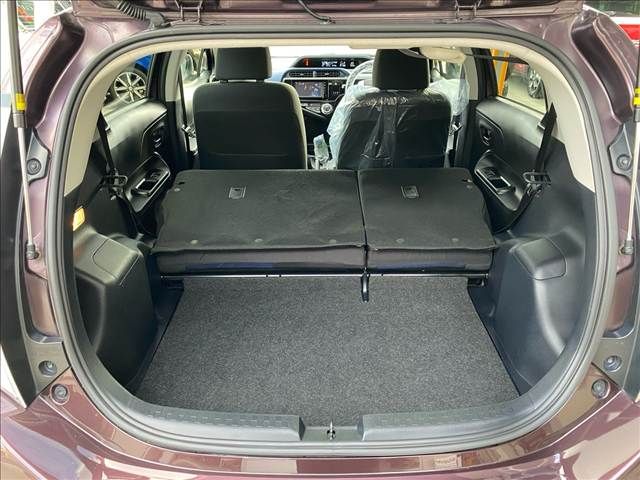 TOYOTA AQUA 2015 Image 31