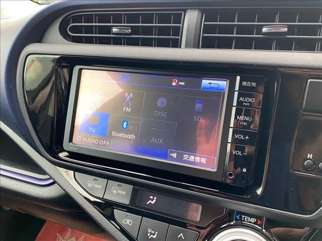 TOYOTA AQUA 2015 Image 31