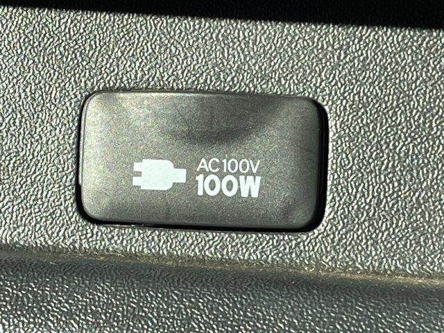 TOYOTA HIACE VAN 2WD 2018 Image 31