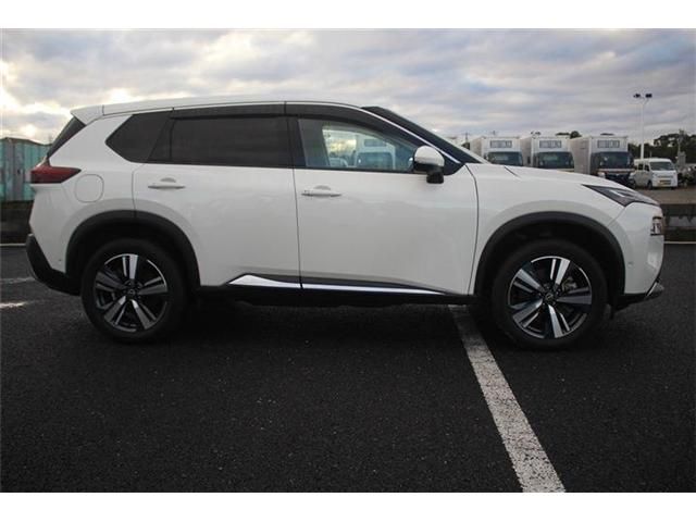 NISSAN X-TRAIL HYBRID 4WD 2022 Image 31
