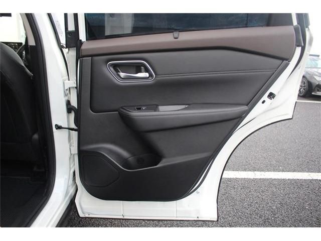 NISSAN X-TRAIL HYBRID 4WD 2022 Image 31