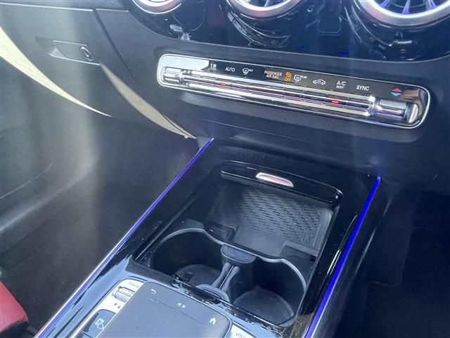 MERCEDES BENZ B CLAS 2020 Image 31