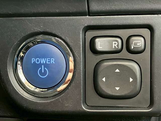 TOYOTA COROLLA FIELDER HYBR 2018 Image 31