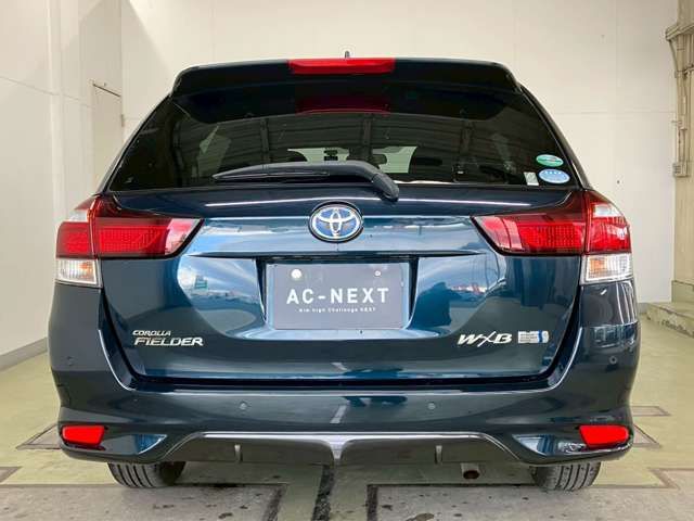 TOYOTA COROLLA FIELDER HYBR 2018 Image 31