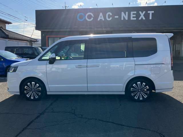 HONDA STEPWAGON E:HEV SPAD 2023 Image 31