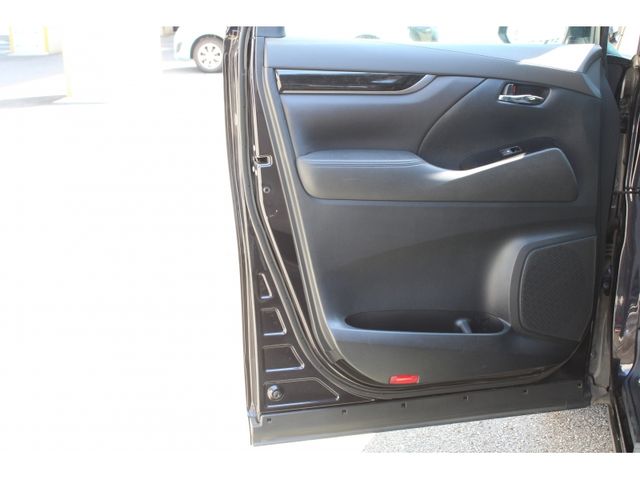 TOYOTA ALPHARD 2015 Image 31