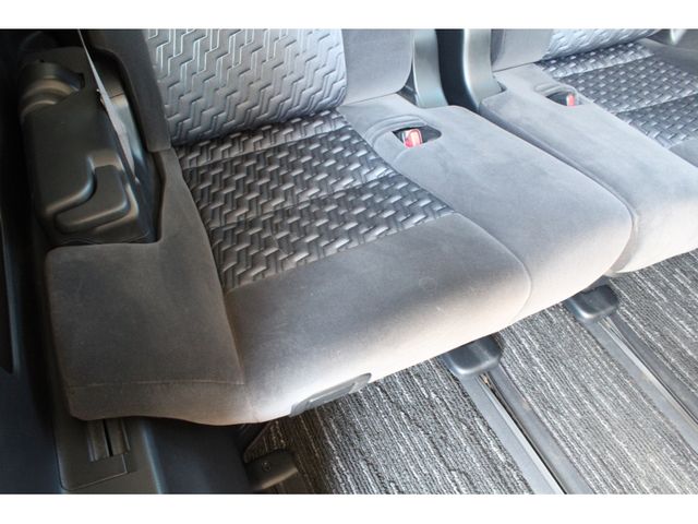 TOYOTA ALPHARD 2015 Image 31