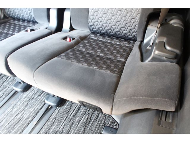 TOYOTA ALPHARD 2015 Image 31