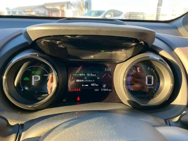 TOYOTA YARIS HYBRID 2021 Image 31