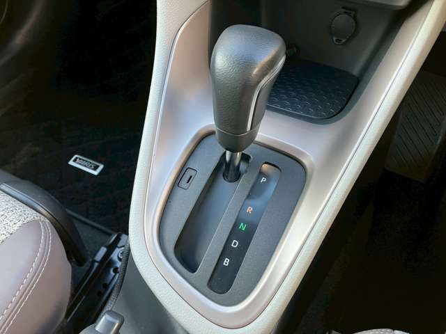 TOYOTA YARIS HYBRID 2021 Image 31