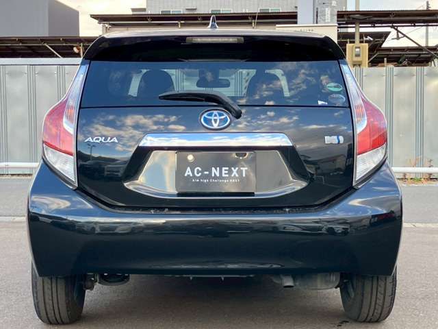 TOYOTA AQUA 2016 Image 31