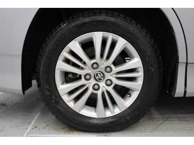 TOYOTA NOAH 2022 Image 31