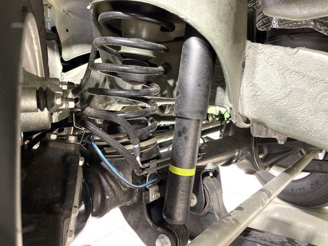 SUZUKI JIMNY 4WD 2023 Image 31